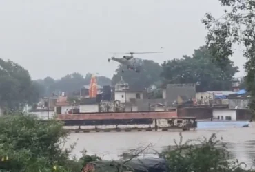 Священне місто в Індії пішло під воду (відео)