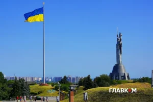 35 років незалежності поставили українців перед складним вибором – Bloomberg