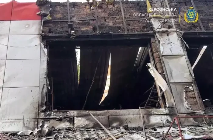 Росія атакувала центральний район Херсона
