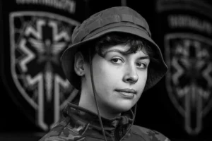 Оголошено дату прощання з парамедикинею Євою Ройтер, яка загинула під час удару по Києву