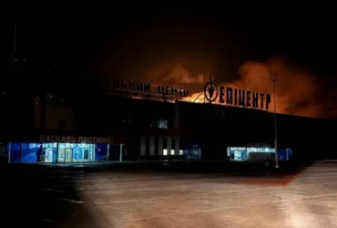 Росія атакувала Запоріжжя: під удар потрапили торговий центр і підприємство