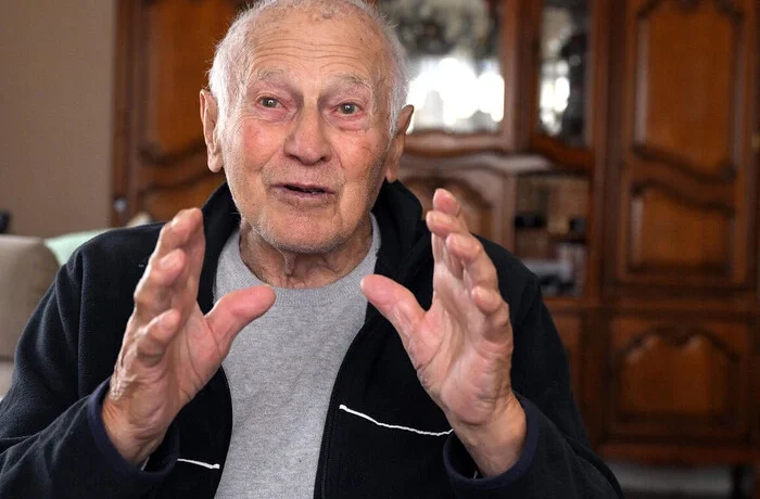Помер останній живий бронзовий призер Чемпіонату світу 1958 з футболу