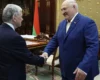 Горілка, жарти й компліменти. NYT розкрив секрет переговорів Лукашенка з посланцем Трампа