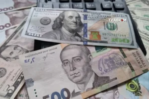 Курс валют 30 серпня 2026: скільки коштують долар, євро і злотий