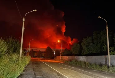 На окупованій Донеччині безпілотники втретє за тиждень підпалили «Галактику»