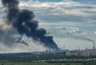 Москва визнала нездатність захистити НПЗ від дронів