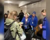 «Укрзалізниця» розгорнула допомогу пасажирам на переповнених вокзалах