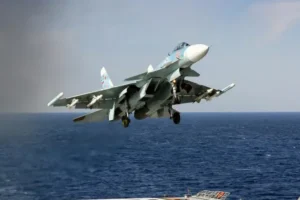 Україна тепер дістає палубну авіацію Росії. Як це вдалося?