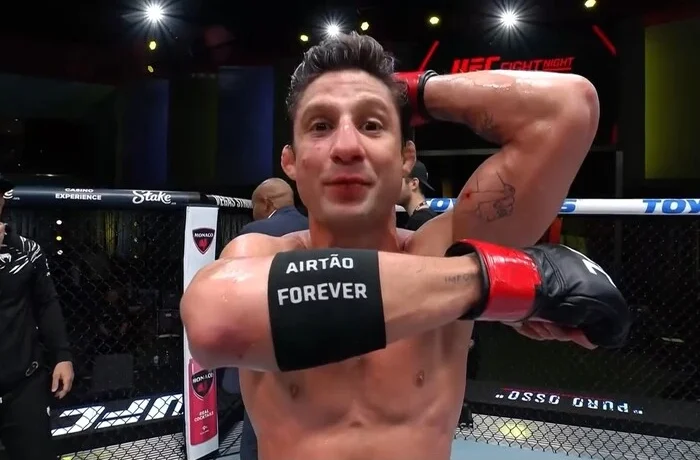 Пішов з життя 35-річний бразильський боєць UFC