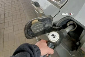 Ціни на пальне 15 серпня 2026: скільки коштують бензин, дизель та газ на АЗС