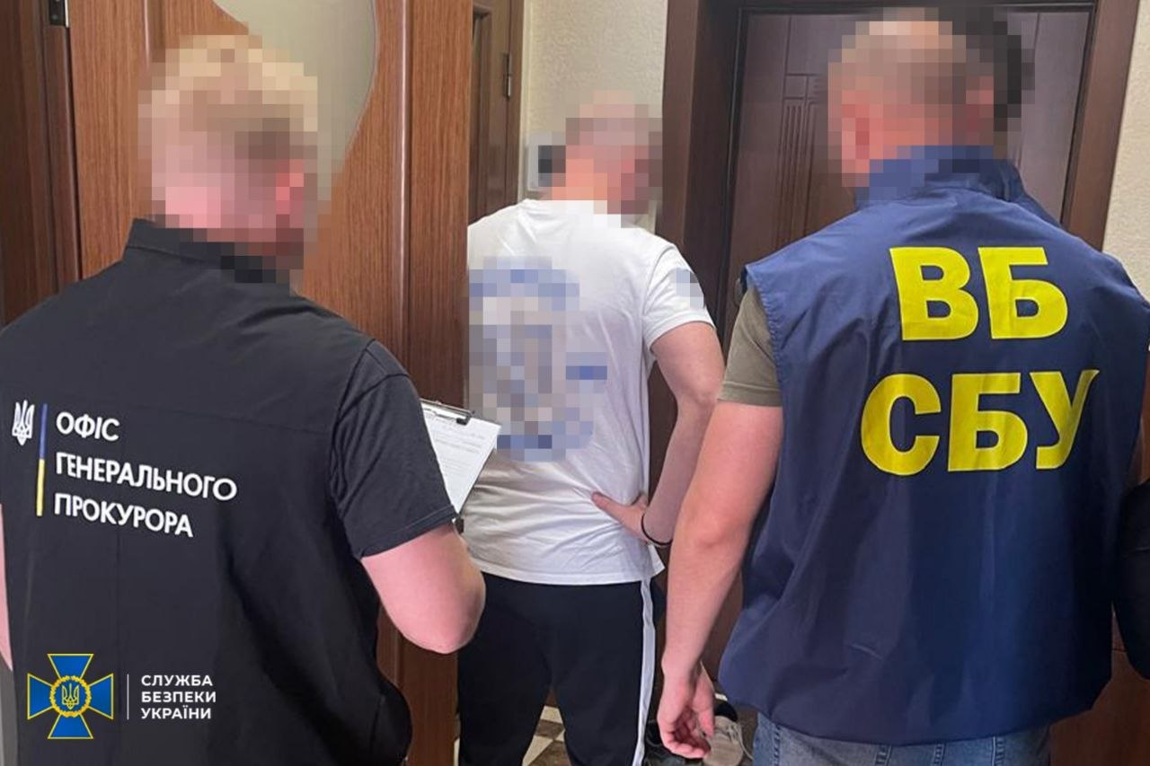 Розкрадання коштів на відновленні доріг. Викрито заступника голови Хмельницької ОВА фото 1
