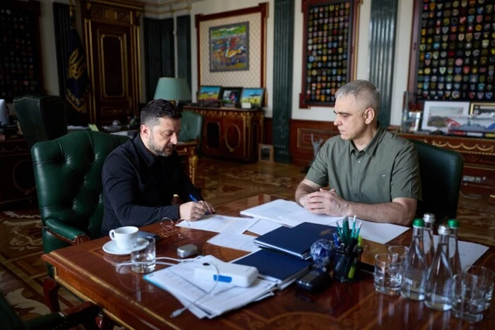 Володимир Зеленський провів зустріч з Олександром Покладом