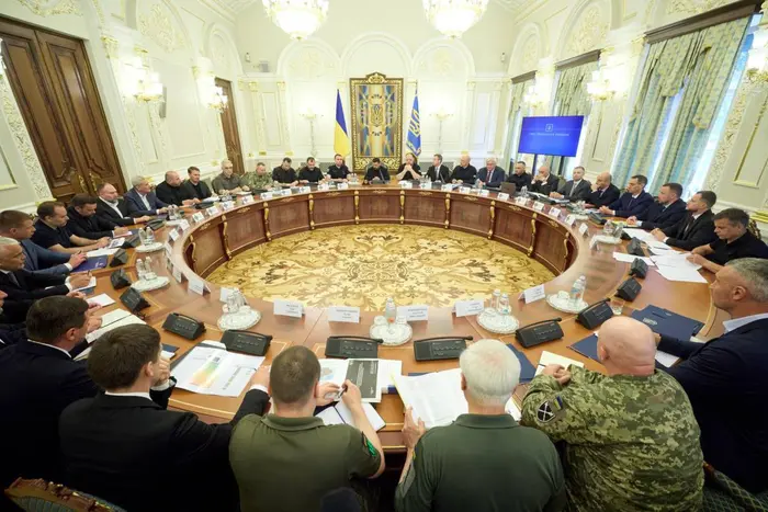 Під головуванням президента відбулося засідання Ради національної безпеки і оборони України