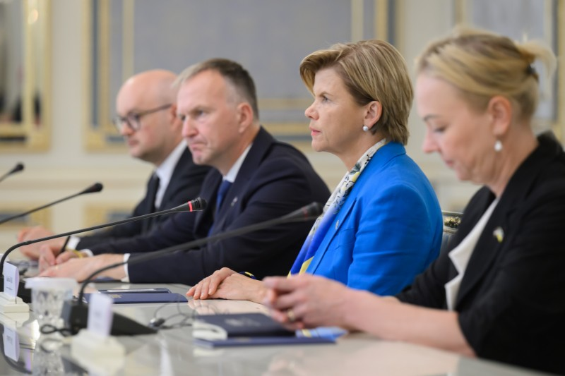 Вступ України до ЄС. Президент зустрівся з главою МЗС Латвії фото 1