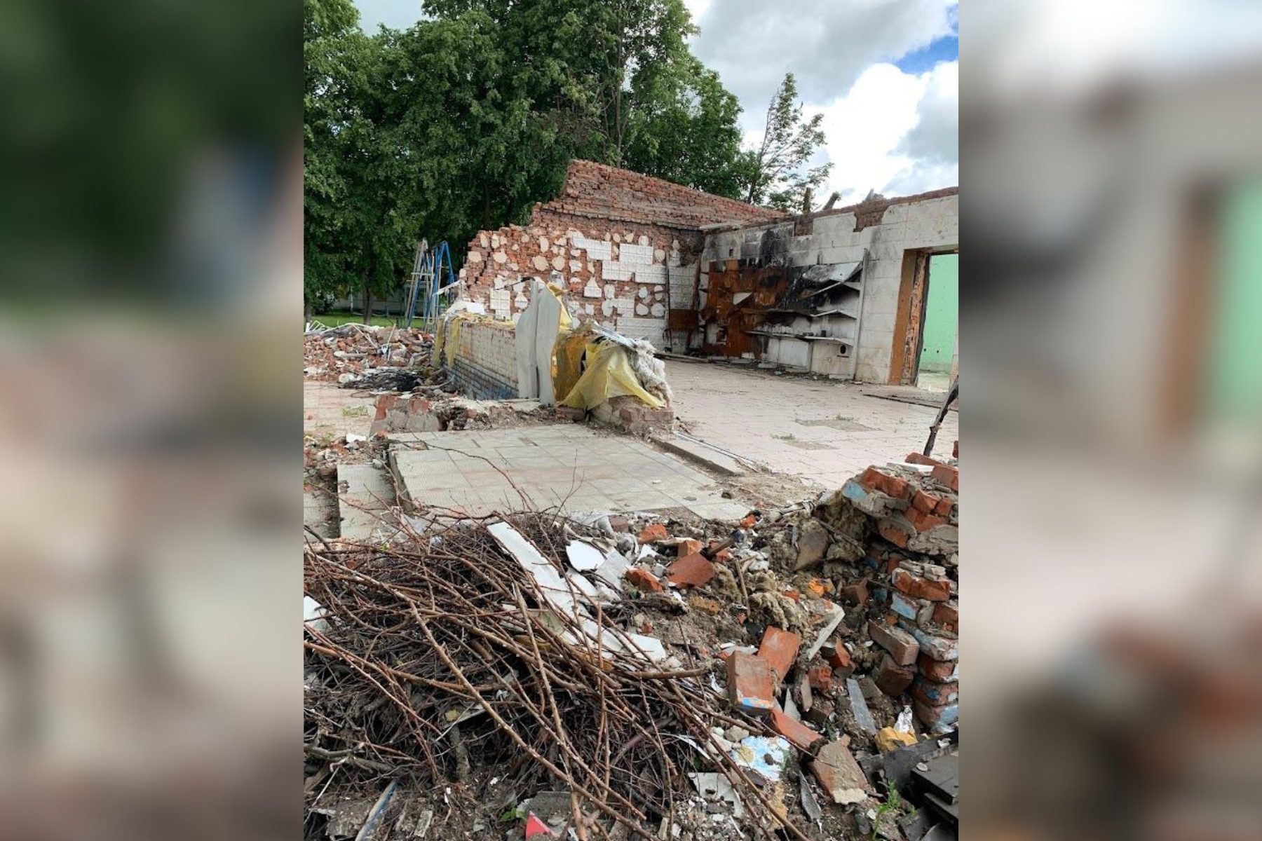 Кафе зруйнували російські керовані авіабомби