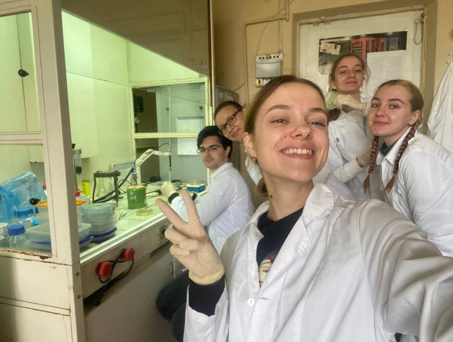 Майбутні магістри опановують біотехнології на нещодавно відкритій кафедрі в Інституті молекулярної біології і генетики НАН України