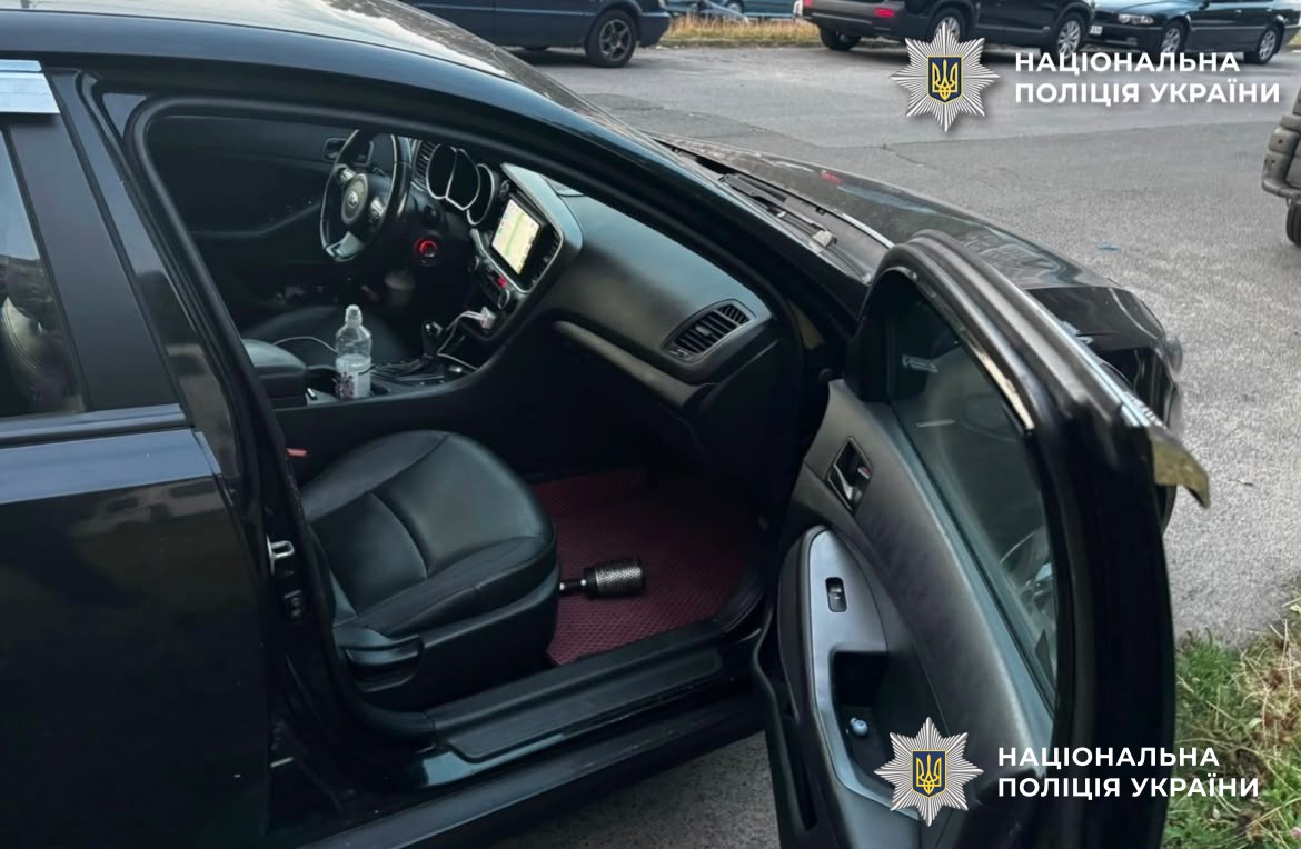 Поліція затримала нападника у іншому кінці Києва