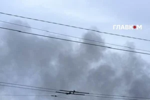 Вибухи у Києві: працює ППО, є влучання в АЗС у двох районах
