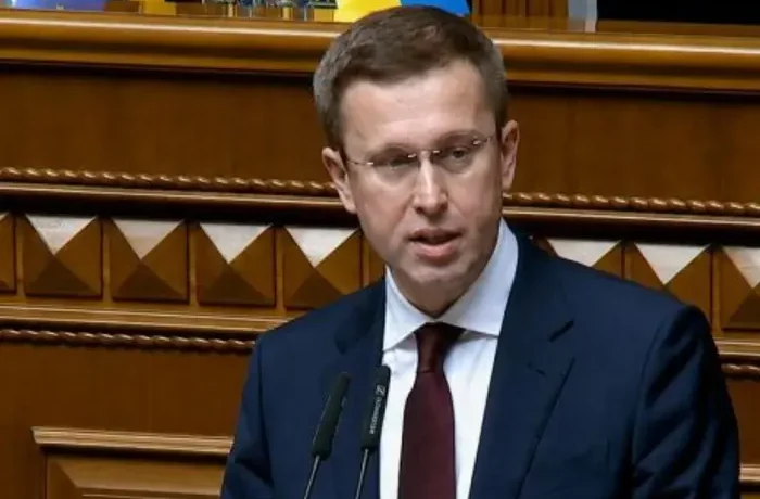 Корецький оголосив жорсткий режим економії: що буде з пенсіями та зарплатами