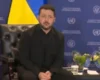 Зеленський прокоментував зняття санкцій із двох російських олігархів