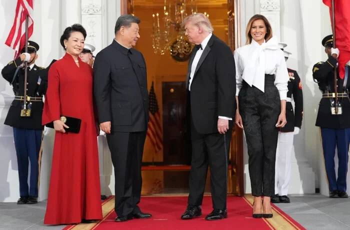 Сі Цзіньпін прибув на державну вечерю із Трампом
