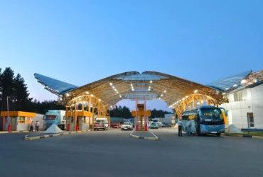 Польща пришвидшить рух транспорту на кордоні з Україною