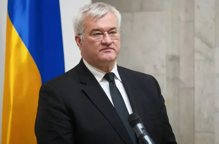 Сибіга відреагував на пропозиції виключення Усманова та Фрідмана із санкційного списку