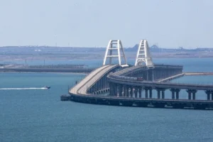 Головне управління розвідки пояснило, чому Україна досі не знищила Кримський міст