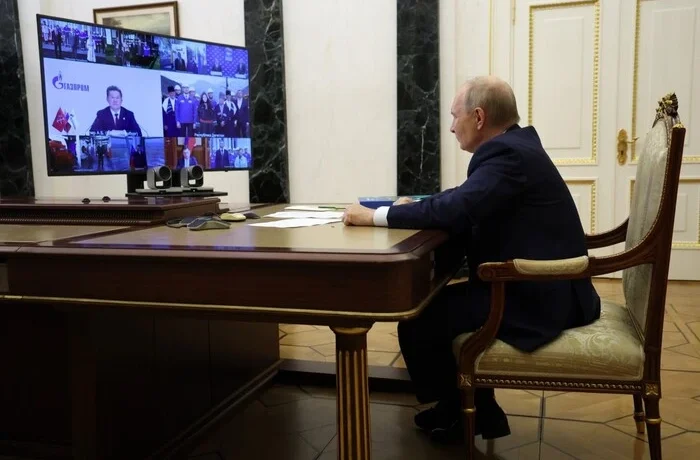 Воєнну економіку Путіна тримає на плаву лише одна річ – The Independent
