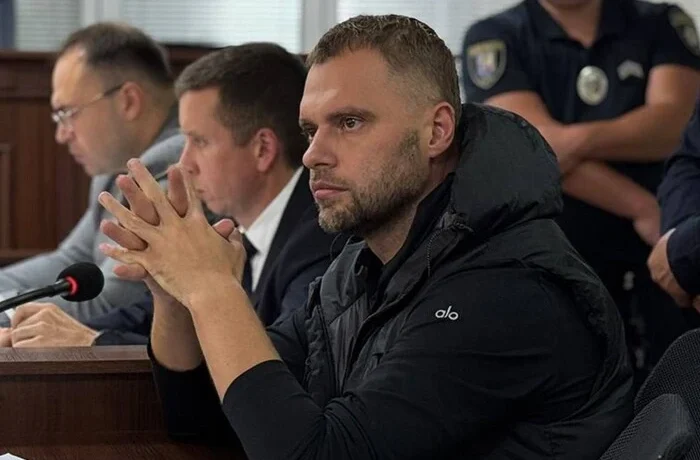 Фігурант плівок НАБУ, 42-річний прокурор Кропива через суди призначив собі пенсію майже 300 тис. грн