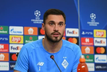 Голкіпер «Динамо» Бущан вибачився перед вболівальниками «Зорі» після матчу УПЛ