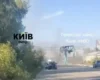 У Вишневому дрон влучив у дорогу, якою їхали авто (відео)