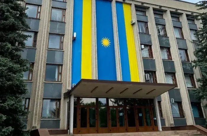 Мерія Кам’янця-Подільського заявила про спробу перевороту: деталі гучного скандалу