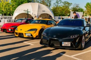 Українці стали рідше купувати нові авто: хто залишається лідером ринку