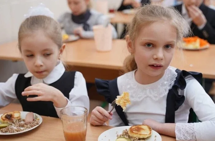 Безкоштовне харчування школярів: з якими проблемами зіткнулися громади після 1 вересня
