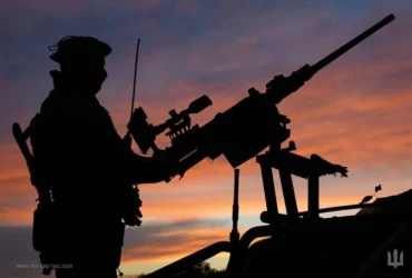 На Хмельниччині після атаки РФ загорілося підприємство