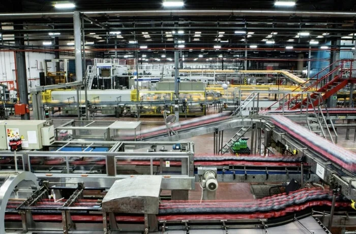 Зеленський назвав удар по заводу Coca-Cola «чітким сигналом Америці»