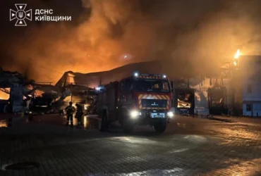 Росіяни повторно атакували Київщину під час ліквідації пожежі