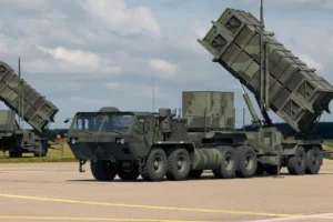 Трамп готовий дозволити Україні виробляти старішу версію ракет Patriot