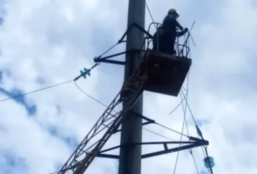 ДТЕК за тиждень повернув світло понад 560 тис. родин після обстрілів