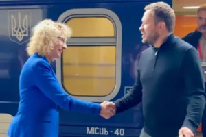 Міністр закордонних справ Естонії прибув до Києва