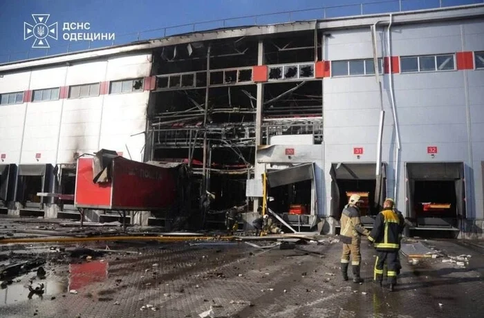 Росія вдруге атакувала термінал «Нової пошти» в Одесі