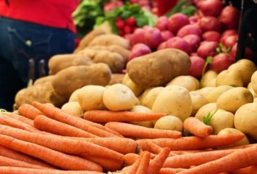 Огірки й картопля дорожчають, цибуля дешевшає: як змінилися ціни в Україні