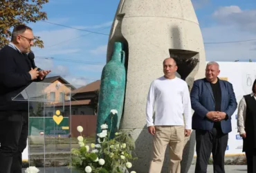 20 тонн граніту і бронзи. Меценат подарував громаді Білої Церкви Фонтан Сковороди
