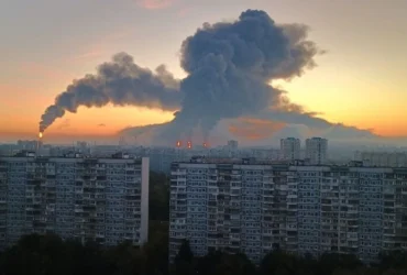 Після атаки на НПЗ у Москві почав зникати бензин
