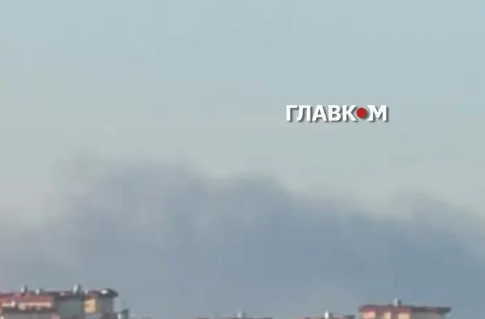 У Києві пролунали вибухи на тлі атаки дронів