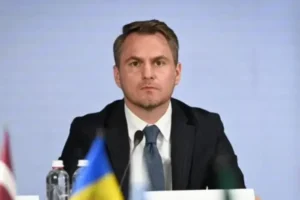 Кравченко показав другу частину «плівок»: Кривоносу закидають земельну схему на $72 тис.