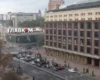 Режим «Усім червоний»: чи працює хвилина мовчання до дорогах у Києві? Відео з центру столиці