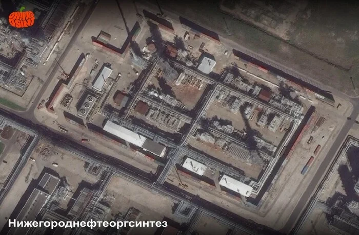 Росіяни вигадали дивний спосіб захисту нафтопереробних заводів від українських дронів