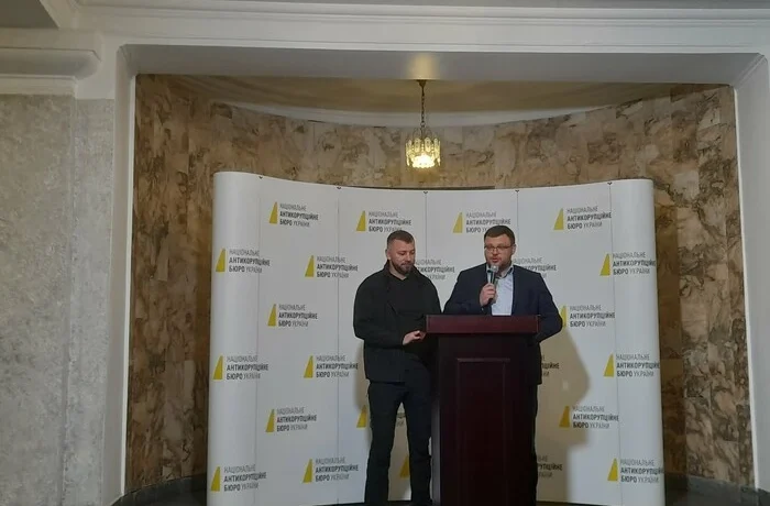 Кривонос відреагував на звинувачення у фіктивному батьківстві